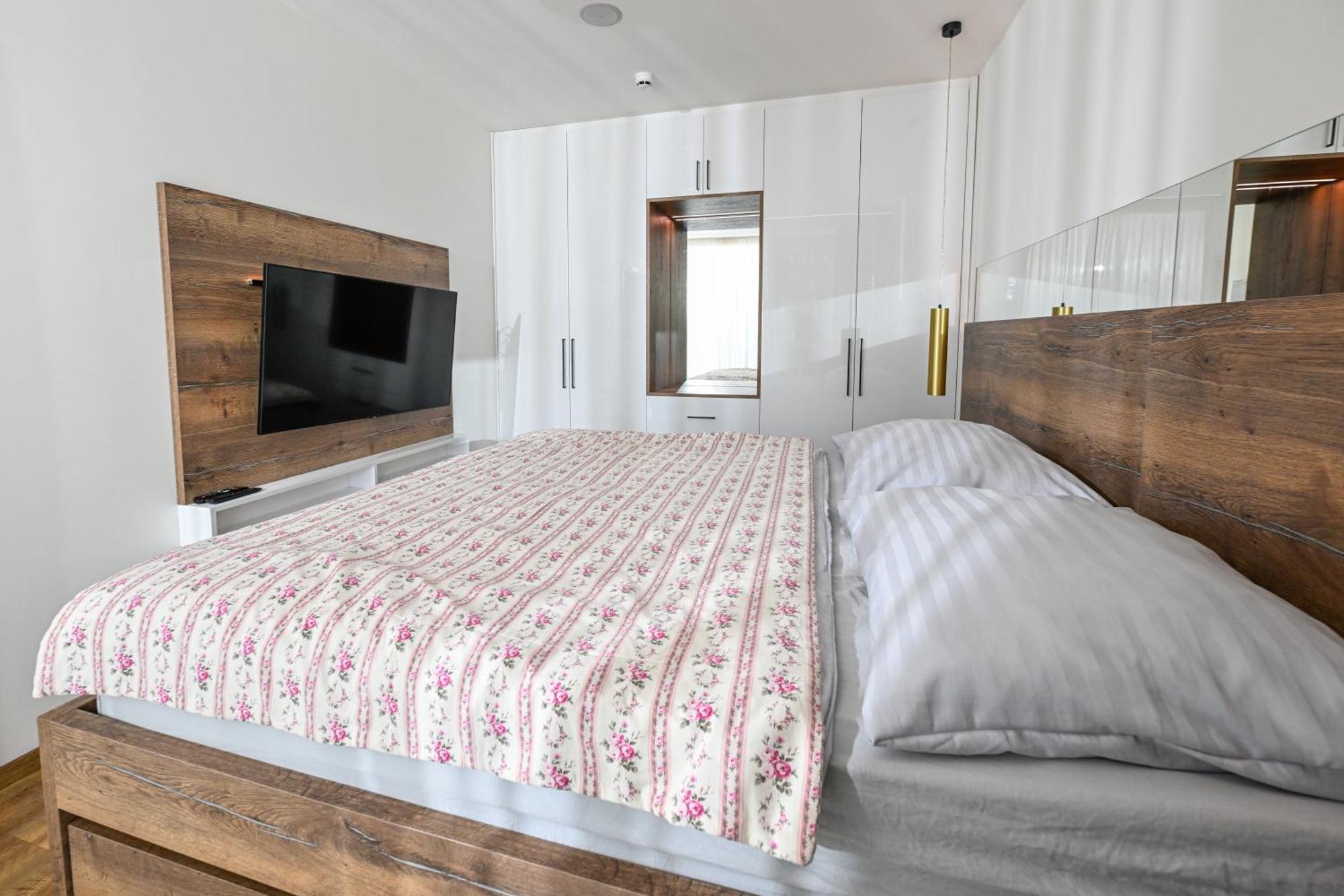 Hotel Ovruc - Rodinny Apartman 111 Štrbské Pleso 外观 照片